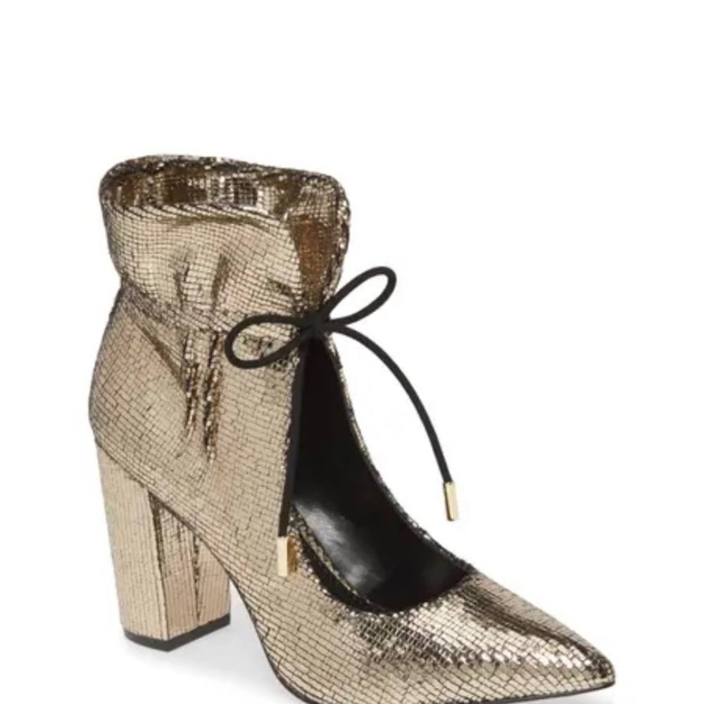 Katy Perry Bootie/shootie - 7.5M - Picture 2 of 8